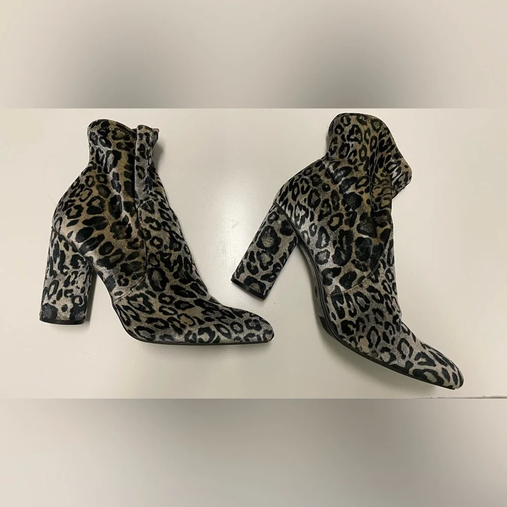 Leopard Print Ankle Boots - Picture 2 of 3